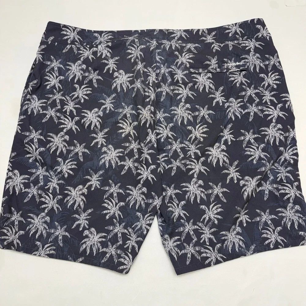 TravisMathew Men's Hybrid Board Shorts 42 Palm Tree‎ Swim Trunks Stretch Beach